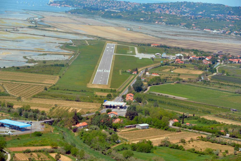 portoroz-airport-slovenia.jpg