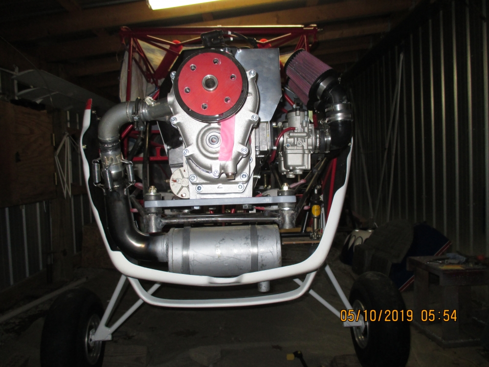 Engine mount 002.JPG